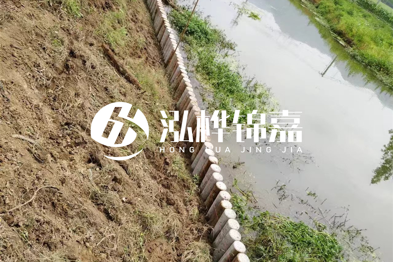 仿木樁施工前注意事項-水泥樁打樁機是怎么打樁的？