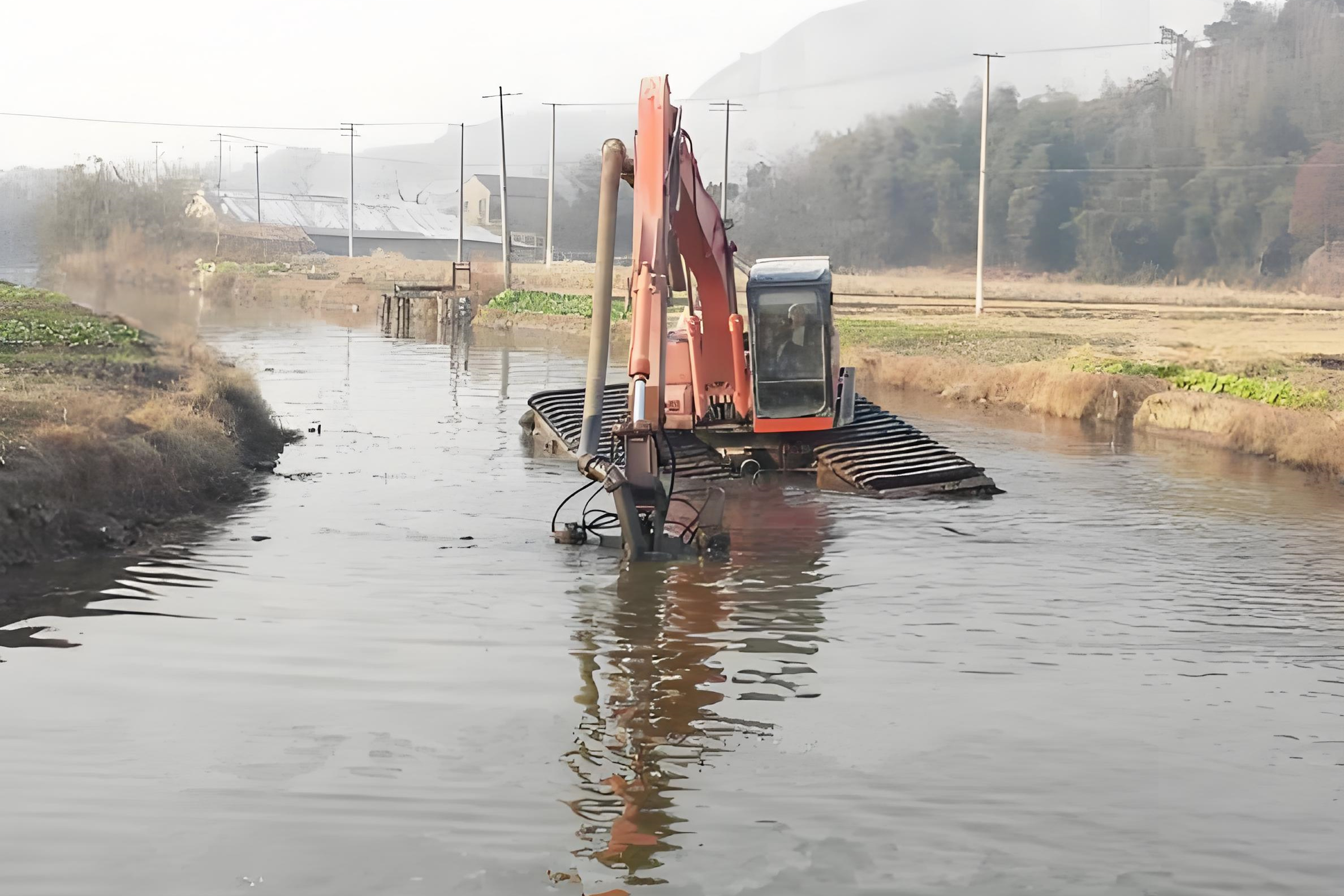 重慶渝中水上挖機清淤隊 - 魚(yú)塘清淤的成本大概是多少？