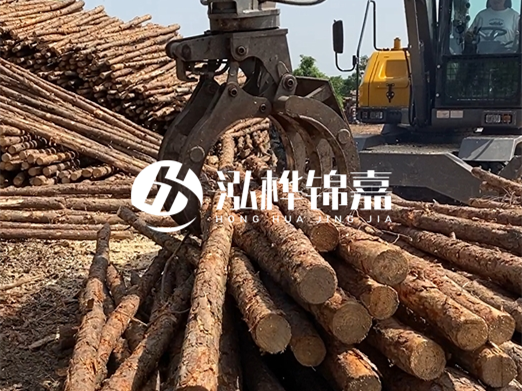 松木樁批發(fā)廠(chǎng)家泓樺錦嘉-松木樁樁尖為什么要削成三棱錐？